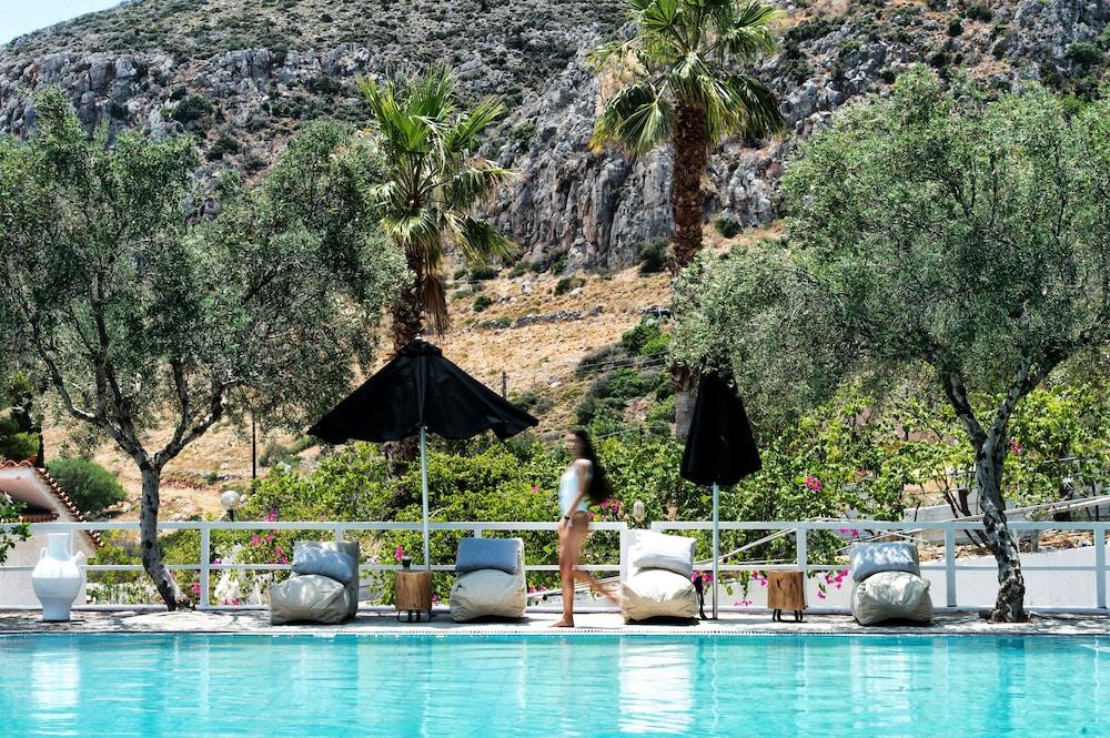 מונמבאסיה Akra Morea Hotel & Residences מראה חיצוני תמונה