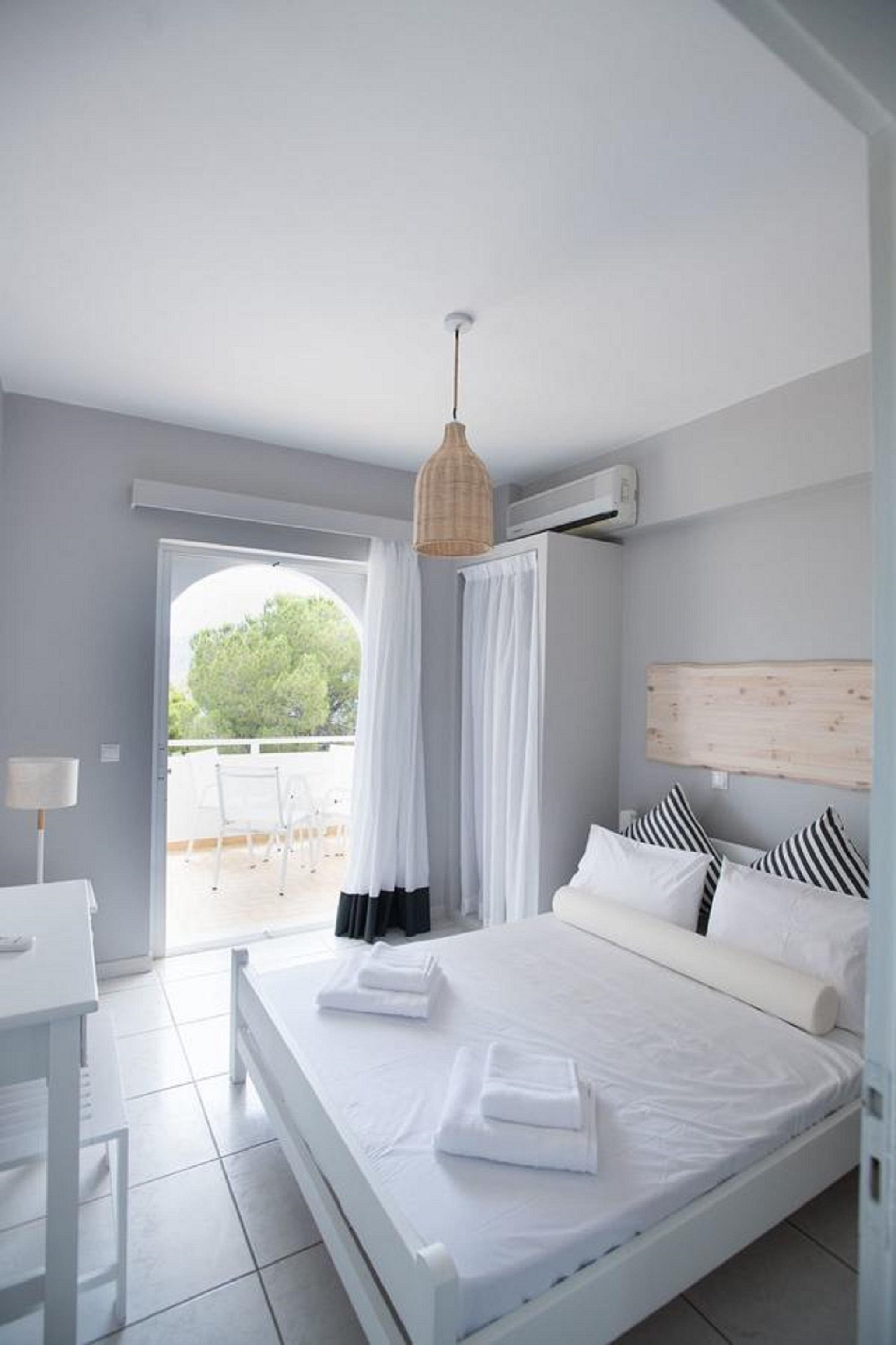 מונמבאסיה Akra Morea Hotel & Residences מראה חיצוני תמונה