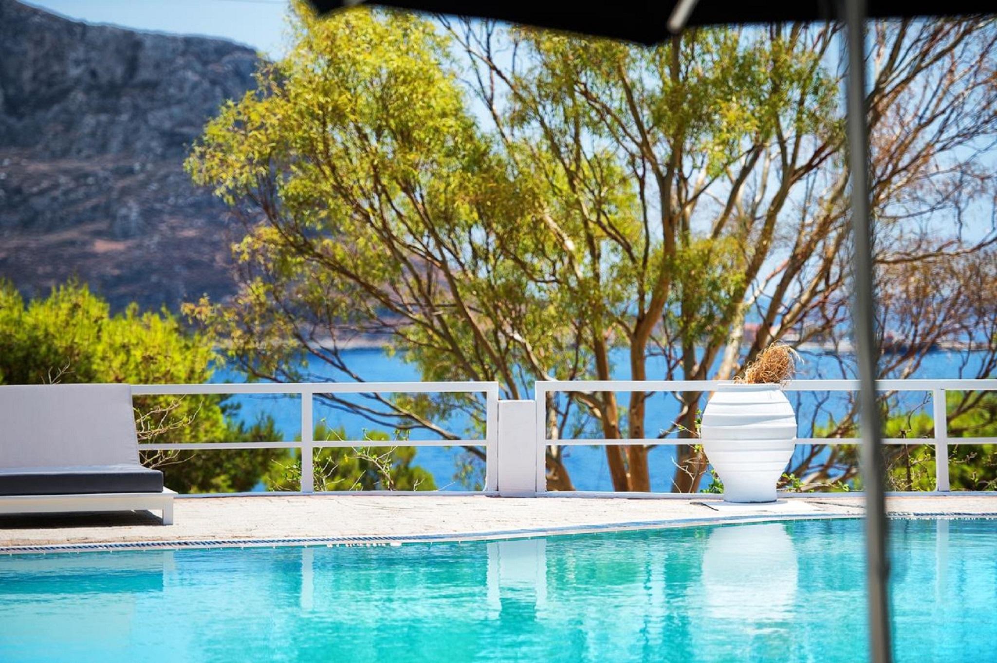 מונמבאסיה Akra Morea Hotel & Residences מראה חיצוני תמונה